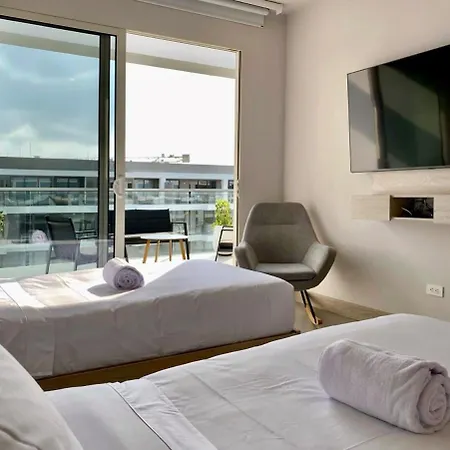 Cozy 2br With Impressive Balcony In Apartamento