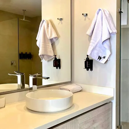 Cozy 2br With Impressive Balcony In Cartagena